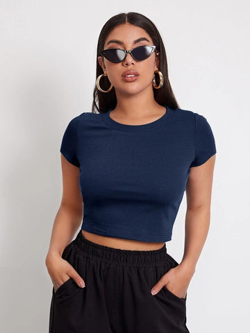 Teen Solid Crew Neck Fitted Crop Top